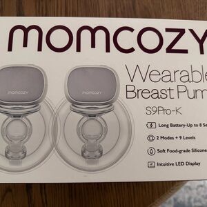 momcozy Wearable Breast Pump S9Pro-K in Light Gray